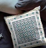 18" X 18" White And Green Zippered Floral Indoor Outdoor Throw Pillow - FREE SHIPPING